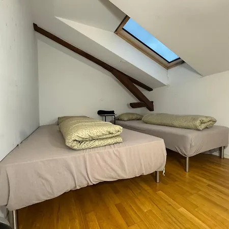 Book A In The Heart Of Gasthuis *